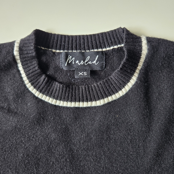 Marled Black Sweater with White Trim and Button Details - Picture 3 of 6